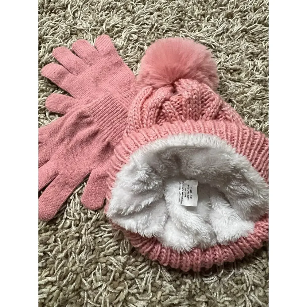 NWT❤️Girls toddler Pom Hat and gloves set